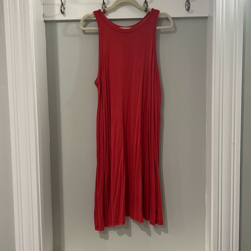 Sleeveless Coral T Shirt Dress
